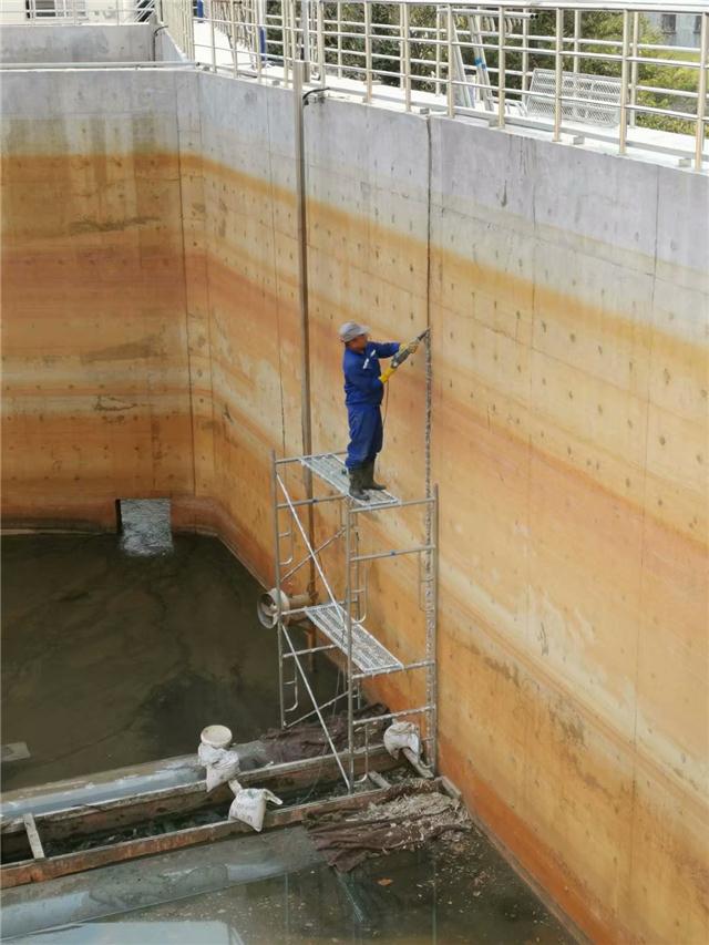 污水池伸缩缝高压灌浆堵漏施工