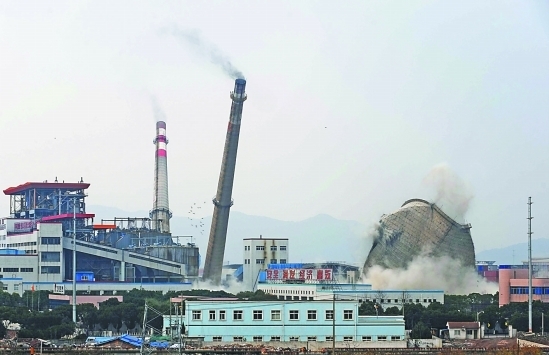 长春烟囱拆除 长春废弃烟囱爆破拆除