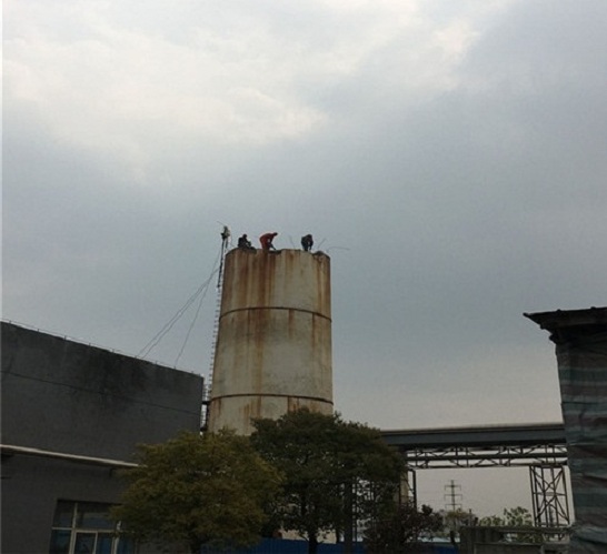 废弃烟囱拆除要找什么样的拆除公司才保险