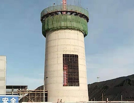 烟囱新建-内衬及隔热层的施工技术